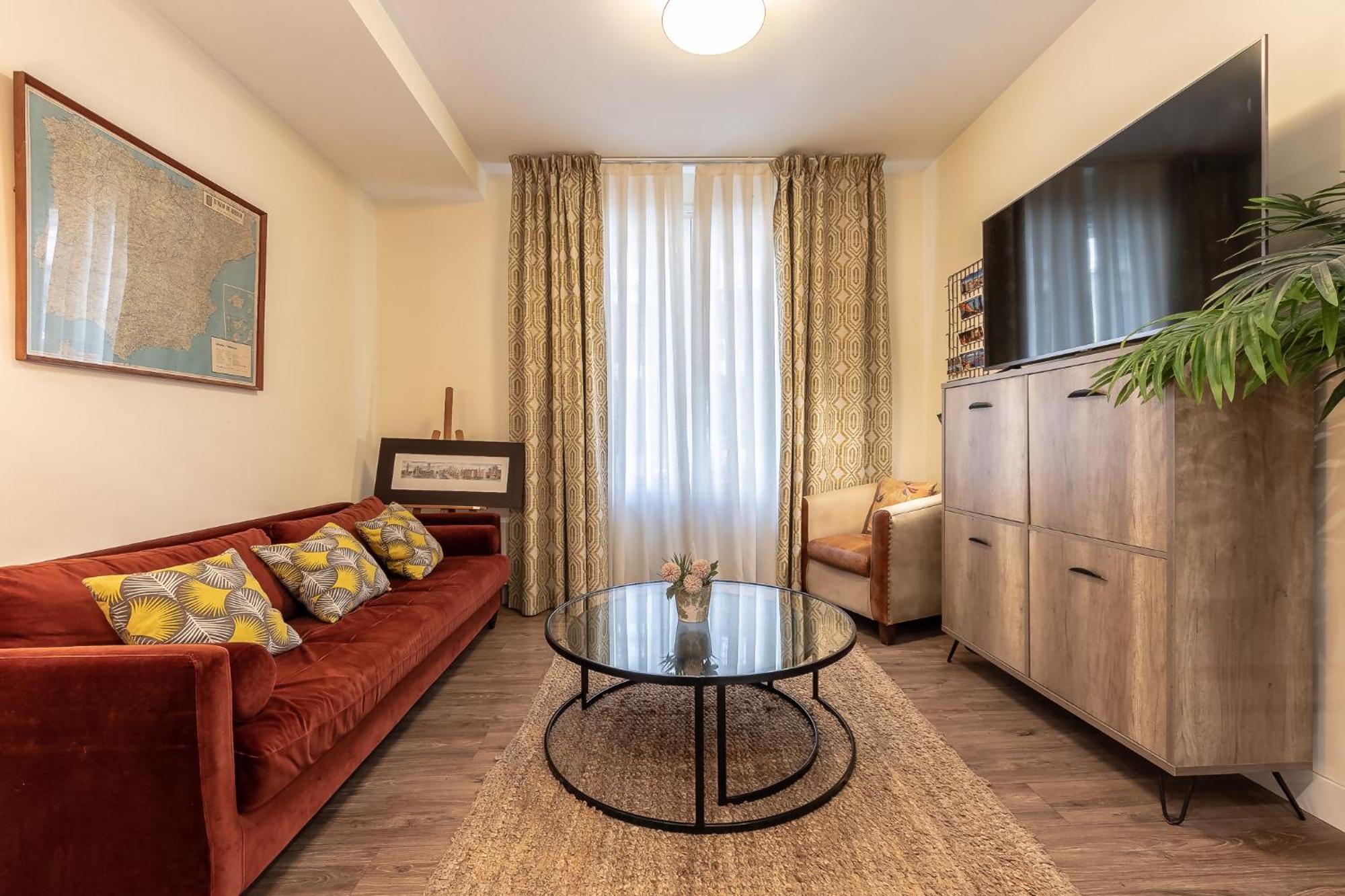Homeloving Apartment Bilbao Centre With Parking Luaran gambar